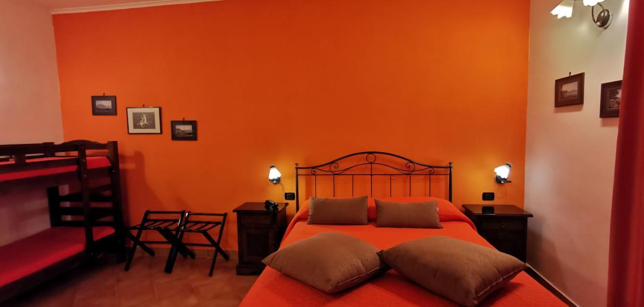 Neapolis Hotel Neapel