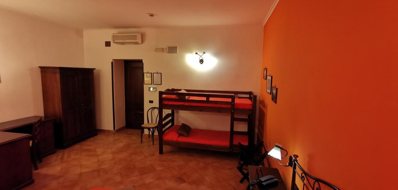 Neapolis Hotel Napoli