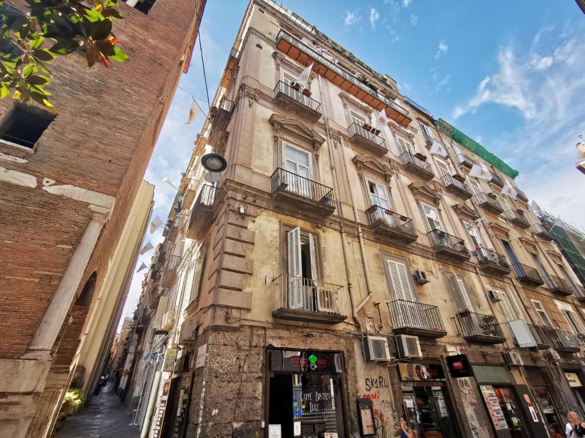 Neapolis 3* Napoli